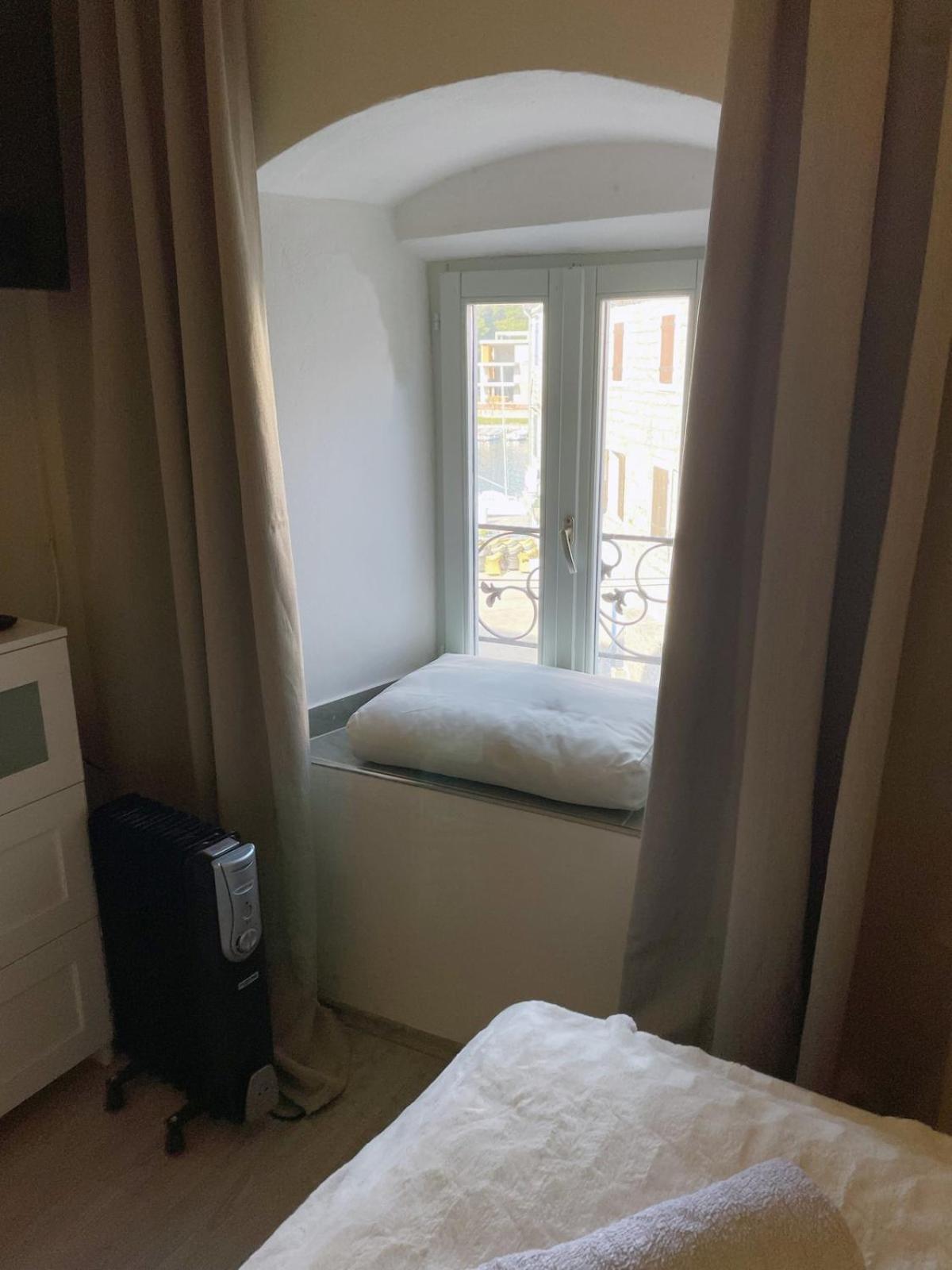 Klara Hopper Apartment, Old Town House, Sea View